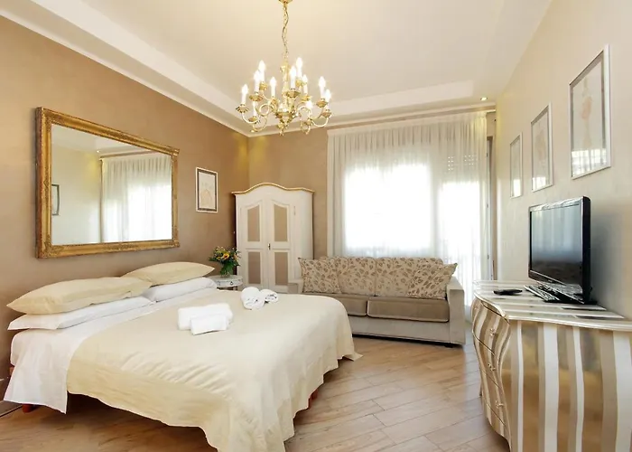 Deco's Place Teodora